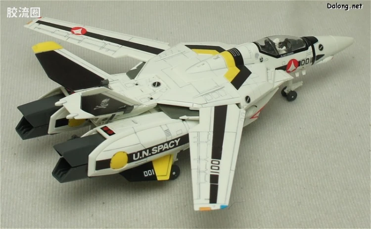 万代超时空要塞系列拼装模型 1比72 VF-1S Valkyrie 福克机 - 图片