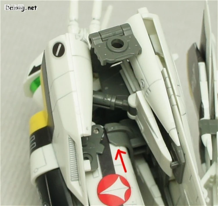 万代超时空要塞系列拼装模型 1比72 VF-1S Valkyrie 福克机 - 图片