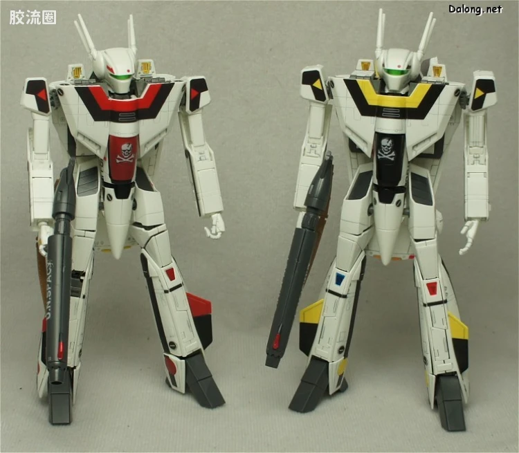 万代超时空要塞系列拼装模型 1比72 VF-1S Valkyrie 福克机 - 图片