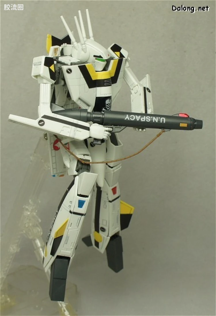 万代超时空要塞系列拼装模型 1比72 VF-1S Valkyrie 福克机 - 图片