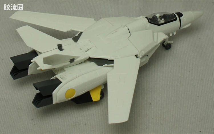 万代超时空要塞系列拼装模型 1比72 VF-1S Valkyrie 福克机 - 图片