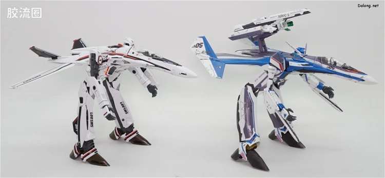 万代超时空要塞系列拼装模型 1比72 VF-31J 齐格弗里德(疾风机) - 图片