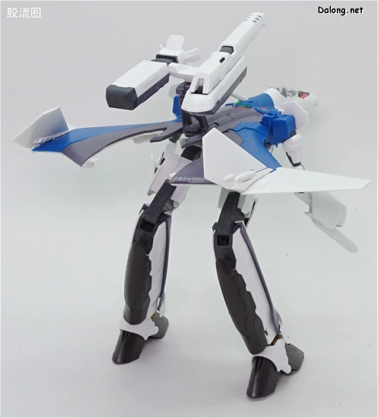 万代超时空要塞系列拼装模型 1比72 VF-31J 齐格弗里德(疾风机) - 图片