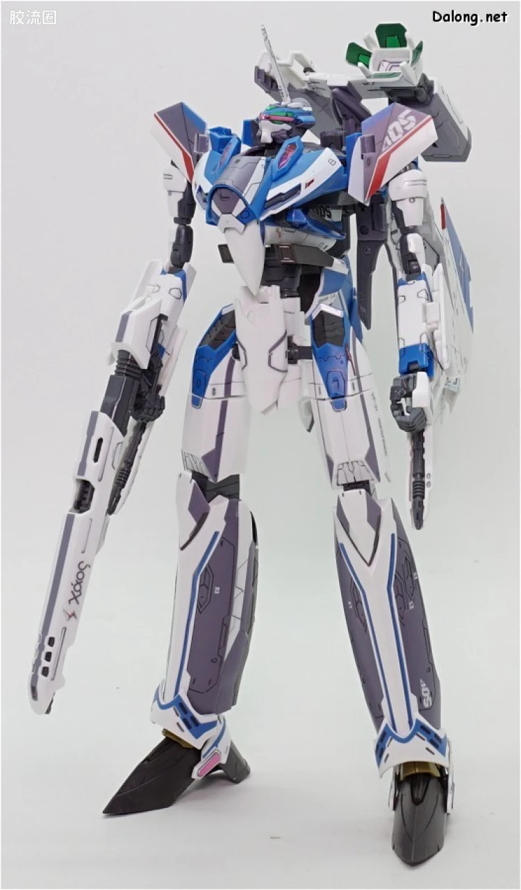 万代超时空要塞系列拼装模型 1比72 VF-31J 齐格弗里德(疾风机) - 图片