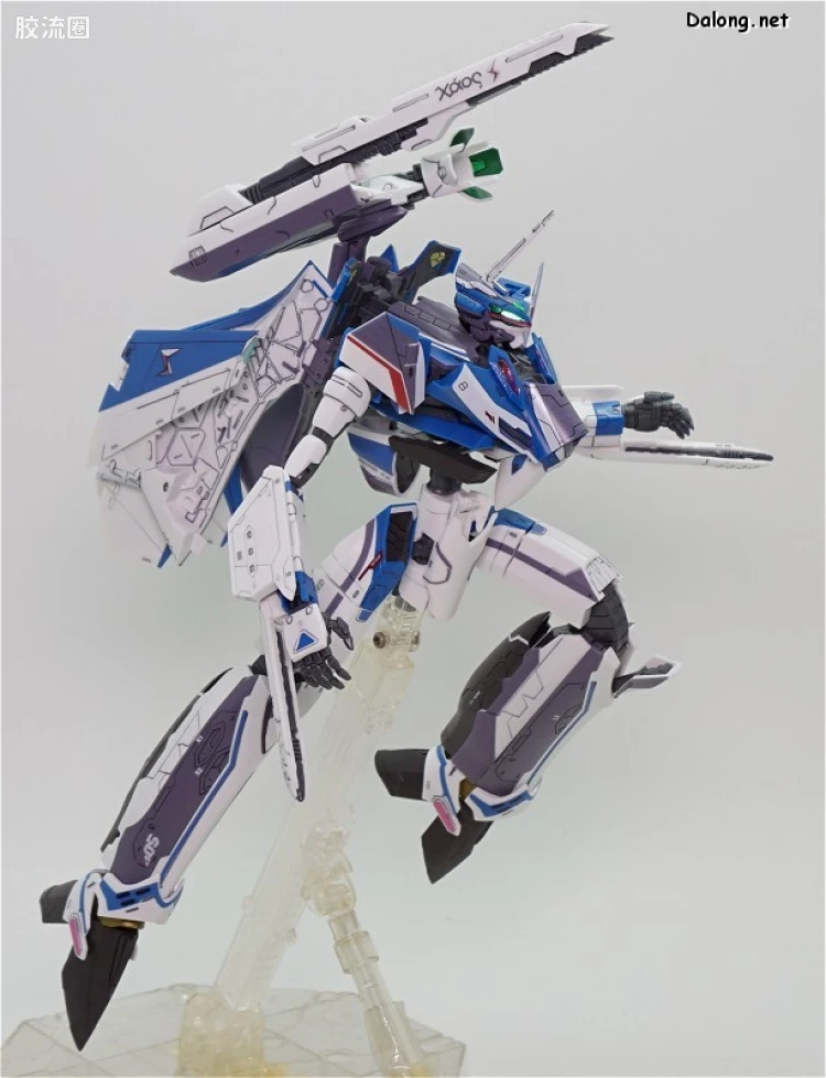 万代超时空要塞系列拼装模型 1比72 VF-31J 齐格弗里德(疾风机) - 图片