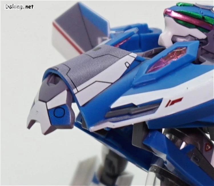 万代超时空要塞系列拼装模型 1比72 VF-31J 齐格弗里德(疾风机) - 图片