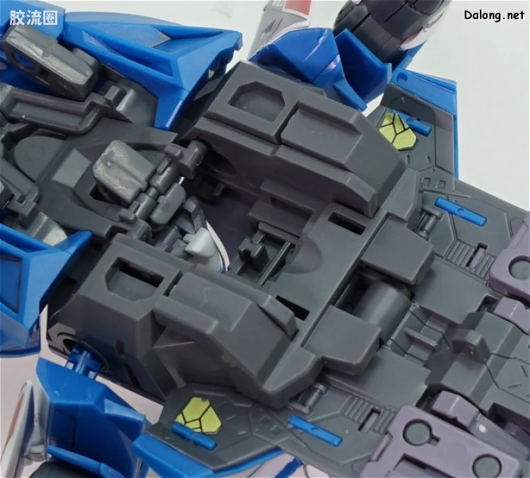 万代超时空要塞系列拼装模型 1比72 VF-31J 齐格弗里德(疾风机) - 图片