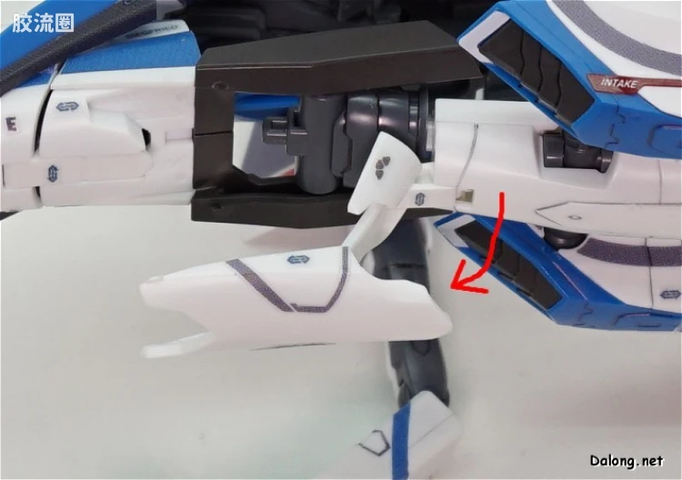 万代超时空要塞系列拼装模型 1比72 VF-31J 齐格弗里德(疾风机) - 图片