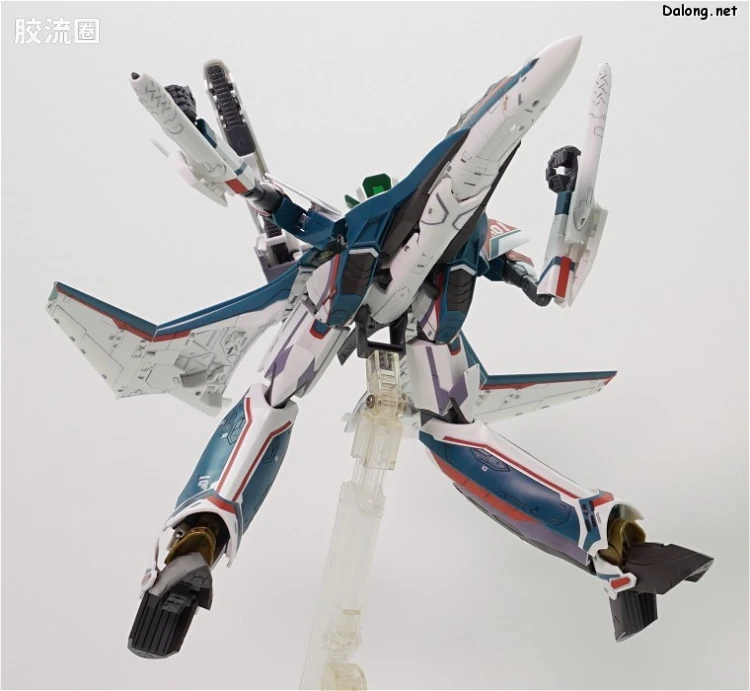 万代超时空要塞系列拼装模型 1比72 VF-31S 齐格弗里德(阿拉德机) - 图片