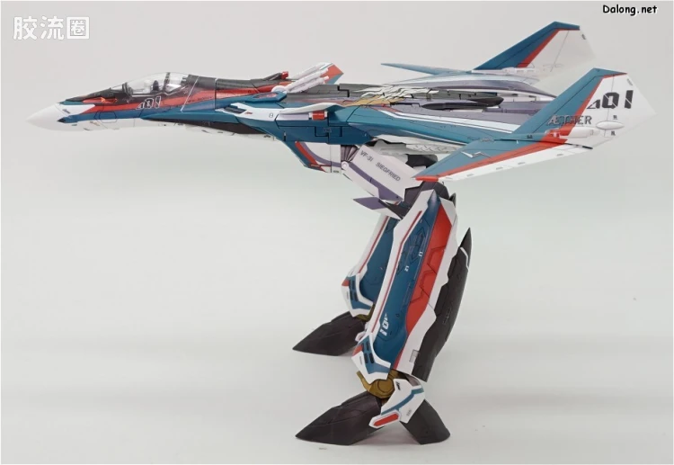 万代超时空要塞系列拼装模型 1比72 VF-31S 齐格弗里德(阿拉德机) - 图片