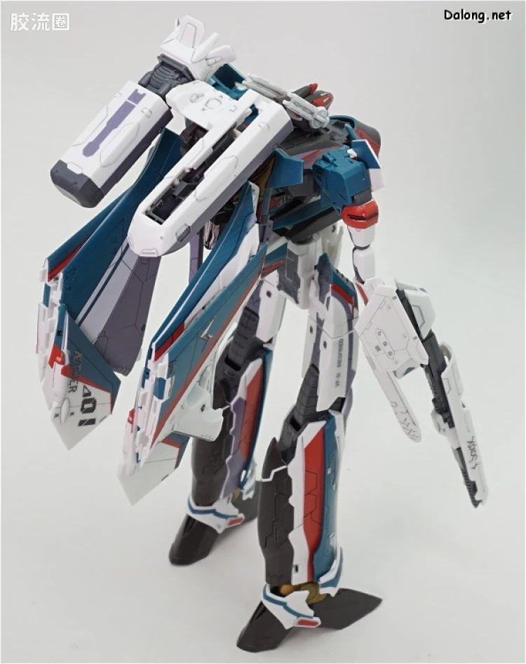万代超时空要塞系列拼装模型 1比72 VF-31S 齐格弗里德(阿拉德机) - 图片
