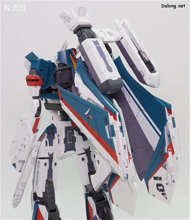 万代超时空要塞系列拼装模型 1比72 VF-31S 齐格弗里德(阿拉德机) - 图片