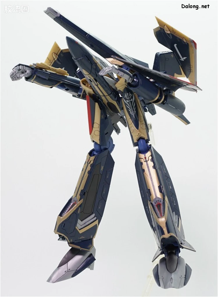 万代超时空要塞系列拼装模型 1比72 Sv-262Hs 龙III(奇斯机) - 图片