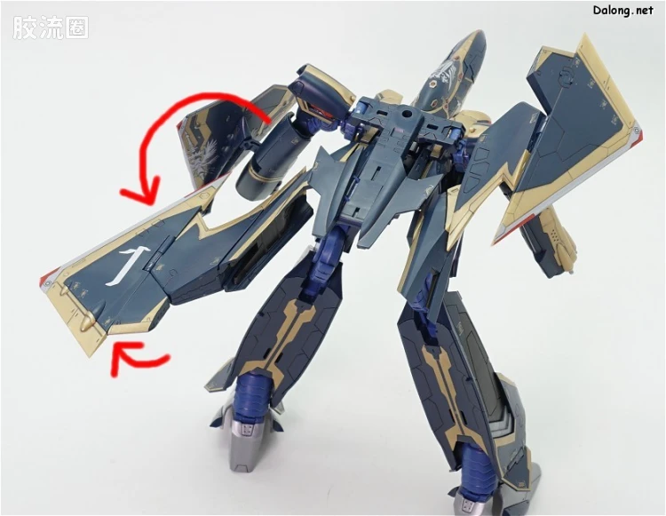 万代超时空要塞系列拼装模型 1比72 Sv-262Hs 龙III(奇斯机) - 图片