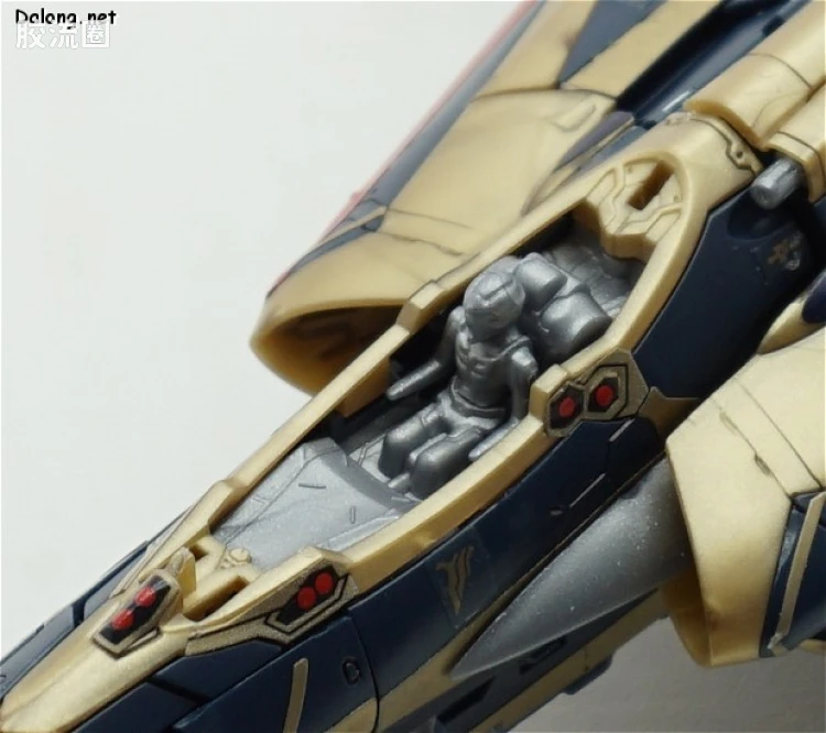 万代超时空要塞系列拼装模型 1比72 Sv-262Hs 龙III(奇斯机) - 图片