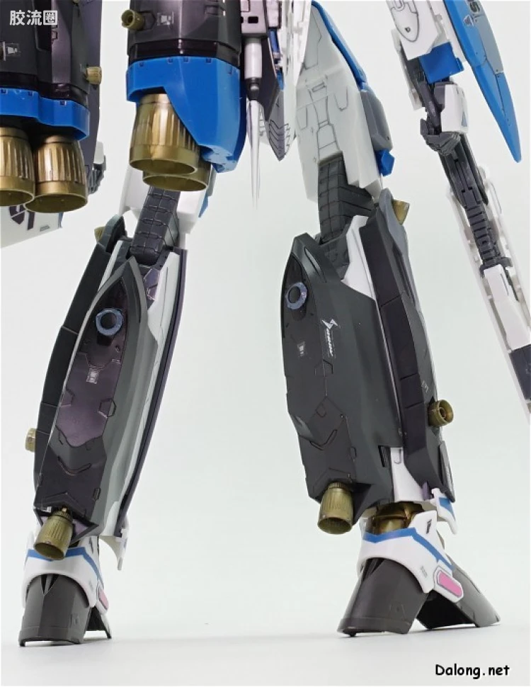 万代超时空要塞系列拼装模型 1比72 VF-31J 齐格弗里德(疾风机) 超级背包set - 图片