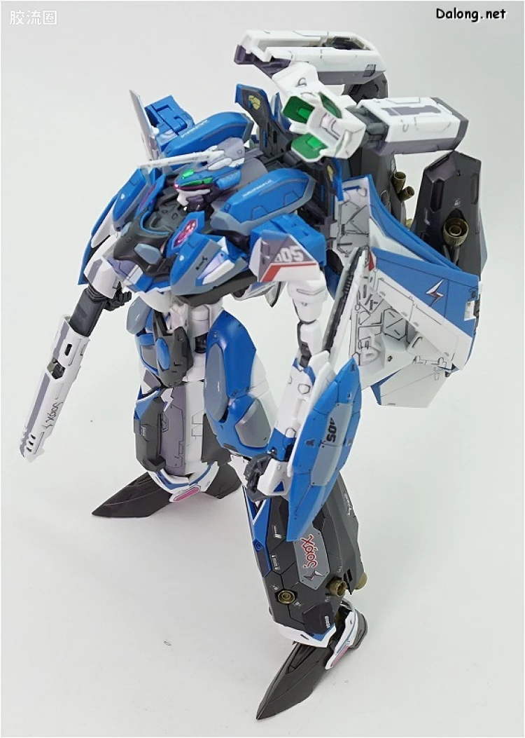 万代超时空要塞系列拼装模型 1比72 VF-31J 齐格弗里德(疾风机) 超级背包set - 图片