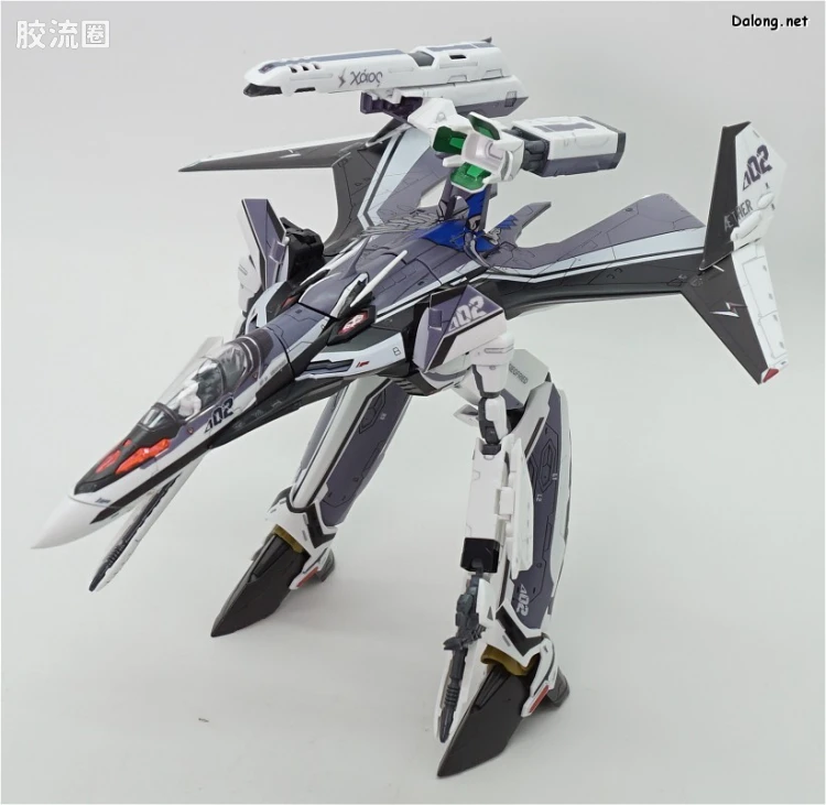 万代超时空要塞系列拼装模型 1比72 VF-31F 齐格菲里德(梅萨·伊雷菲尔特机） - 图片
