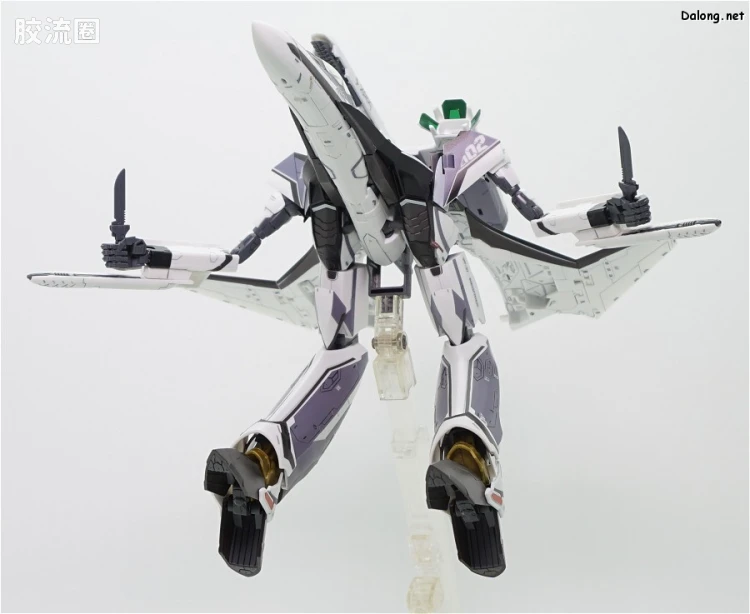 万代超时空要塞系列拼装模型 1比72 VF-31F 齐格菲里德(梅萨·伊雷菲尔特机） - 图片