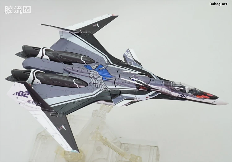 万代超时空要塞系列拼装模型 1比72 VF-31F 齐格菲里德(梅萨·伊雷菲尔特机） - 图片