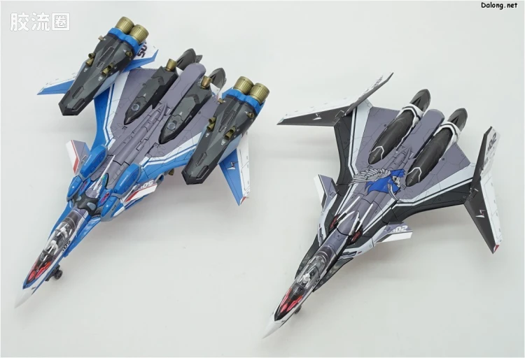 万代超时空要塞系列拼装模型 1比72 VF-31F 齐格菲里德(梅萨·伊雷菲尔特机） - 图片