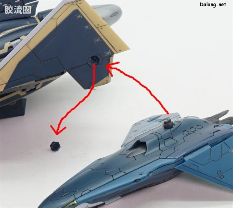 万代超时空要塞系列拼装模型 1比72 Sv-262Hs 龙III(奇斯机) 对应Lil Draken & 脚部Missile Pod - 图片
