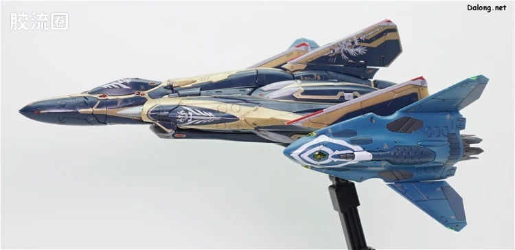 万代超时空要塞系列拼装模型 1比72 Sv-262Hs 龙III(奇斯机) 对应Lil Draken & 脚部Missile Pod - 图片