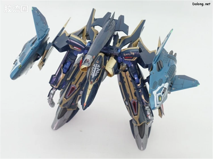 万代超时空要塞系列拼装模型 1比72 Sv-262Hs 龙III(奇斯机) 对应Lil Draken & 脚部Missile Pod - 图片