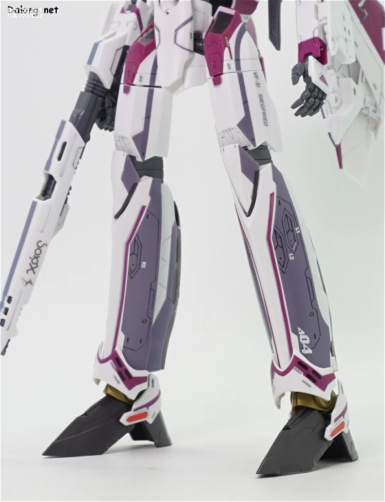 万代超时空要塞系列拼装模型 1比72 VF-31C 齐格菲里德(米拉洁机) - 图片