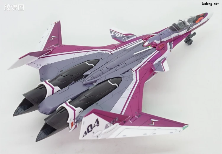 万代超时空要塞系列拼装模型 1比72 VF-31C 齐格菲里德(米拉洁机) - 图片