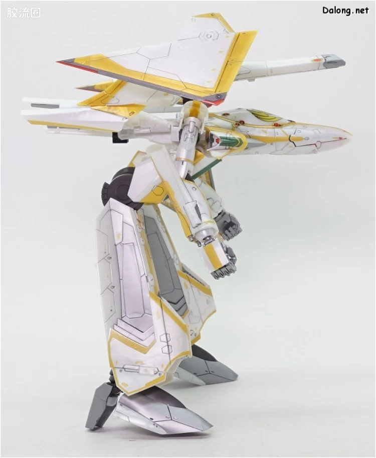 万代超时空要塞系列拼装模型 1比72 Sv-262Hs龙III (罗伊德机) デカルチャーVer. - 图片