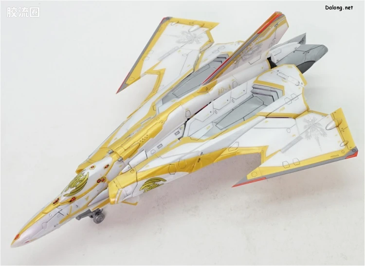 万代超时空要塞系列拼装模型 1比72 Sv-262Hs龙III (罗伊德机) デカルチャーVer. - 图片