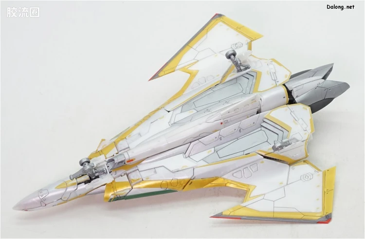 万代超时空要塞系列拼装模型 1比72 Sv-262Hs龙III (罗伊德机) デカルチャーVer. - 图片