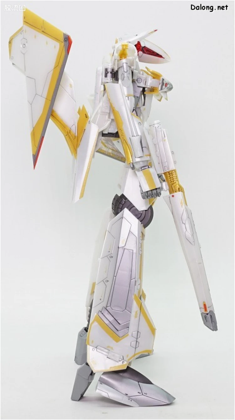 万代超时空要塞系列拼装模型 1比72 Sv-262Hs龙III (罗伊德机) デカルチャーVer. - 图片
