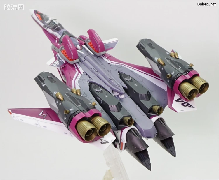 万代超时空要塞系列拼装模型 1比72 超级VF-31C 米拉洁机 - 图片