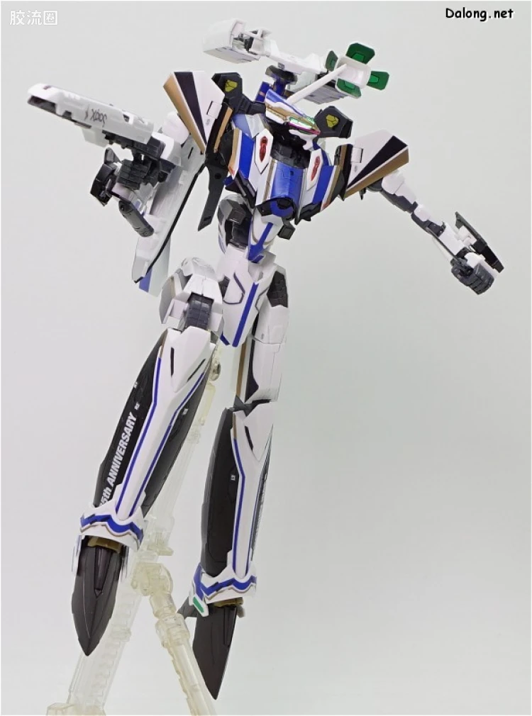 万代超时空要塞系列拼装模型 1比72 VF-31J 35周年涂装版 - 图片