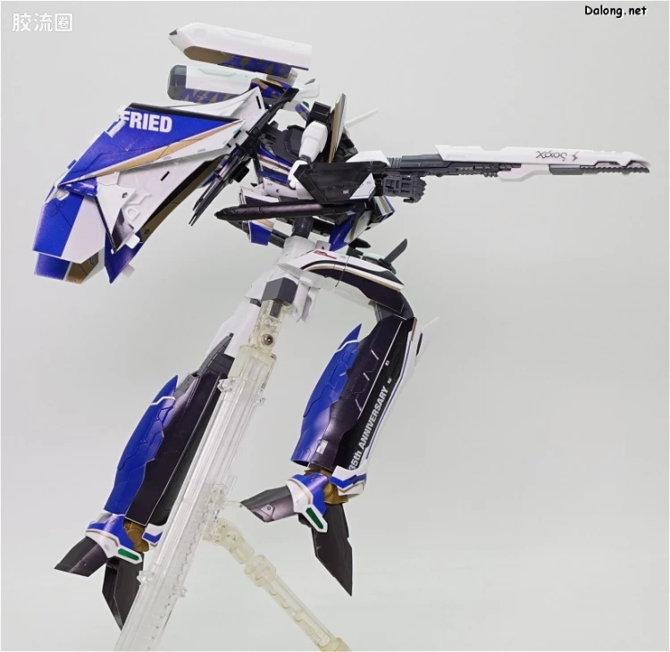 万代超时空要塞系列拼装模型 1比72 VF-31J 35周年涂装版 - 图片