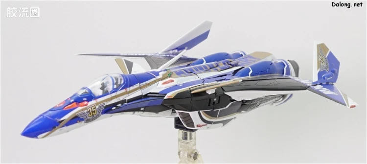 万代超时空要塞系列拼装模型 1比72 VF-31J 35周年涂装版 - 图片