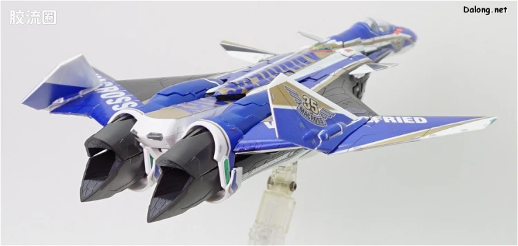万代超时空要塞系列拼装模型 1比72 VF-31J 35周年涂装版 - 图片