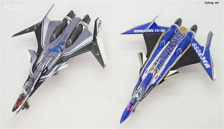 万代超时空要塞系列拼装模型 1比72 VF-31J 35周年涂装版 - 图片