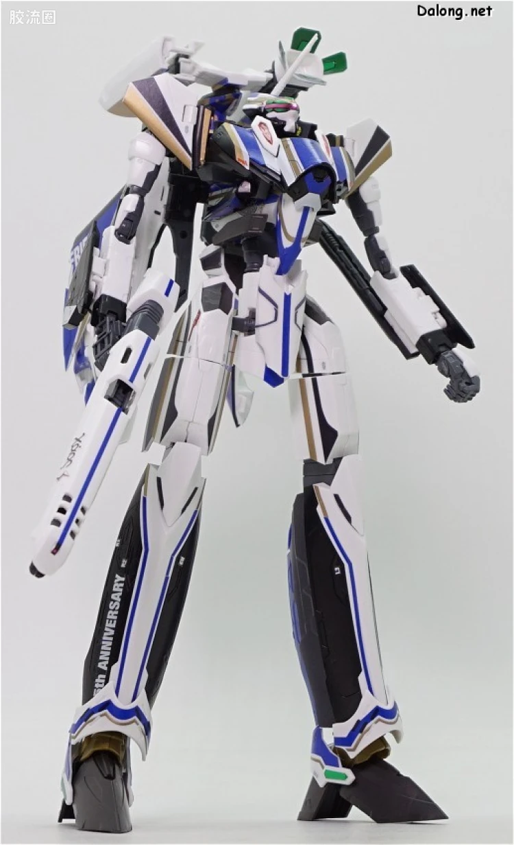 万代超时空要塞系列拼装模型 1比72 VF-31J 35周年涂装版 - 图片