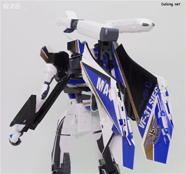 万代超时空要塞系列拼装模型 1比72 VF-31J 35周年涂装版 - 图片