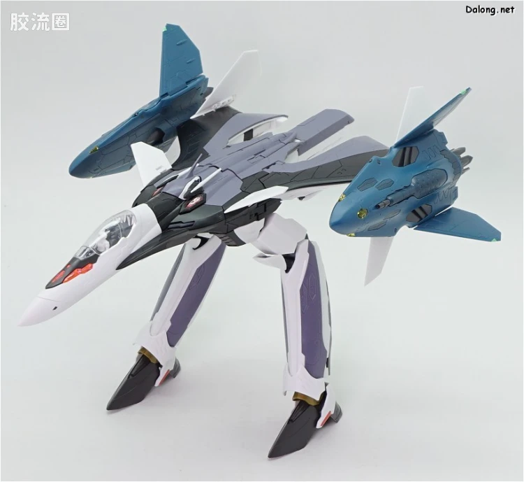 万代超时空要塞系列拼装模型 1比72 VF-31F 齐格飞/Lil Draken装备(疾风·因梅尔曼机) - 图片