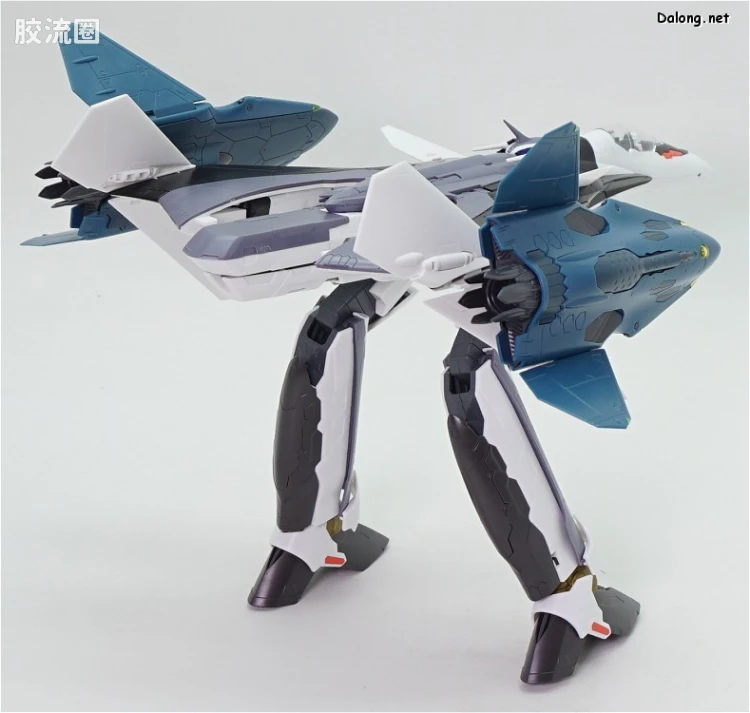 万代超时空要塞系列拼装模型 1比72 VF-31F 齐格飞/Lil Draken装备(疾风·因梅尔曼机) - 图片