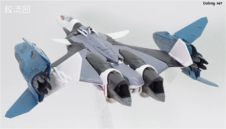万代超时空要塞系列拼装模型 1比72 VF-31F 齐格飞/Lil Draken装备(疾风·因梅尔曼机) - 图片