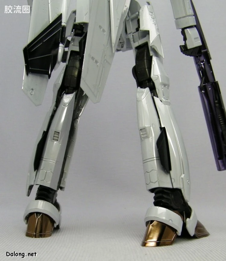 万代超时空要塞系列拼装模型 限定版 VF-25F Messiah Valkyrie Alto Custom - 图片