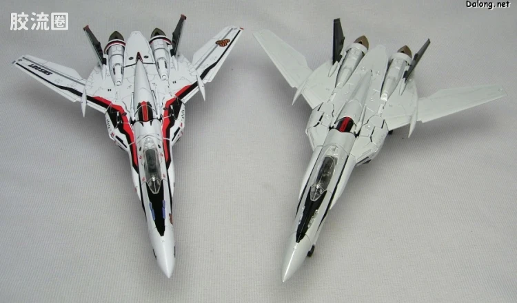 万代超时空要塞系列拼装模型 限定版 VF-25F Messiah Valkyrie Alto Custom - 图片