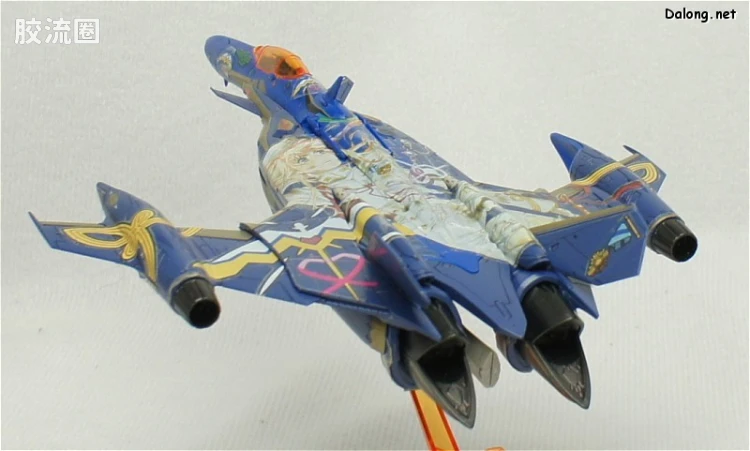 万代超时空要塞系列拼装模型 1比100不可变形 YF-29 雪露痛机 - 图片