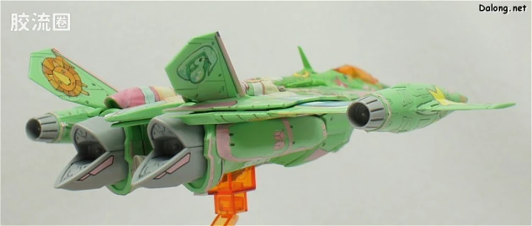 万代超时空要塞系列拼装模型 1比100不可变形 YF-29 兰花李痛机 - 图片