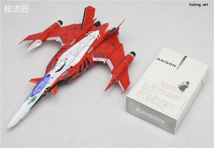 万代超时空要塞系列拼装模型 1比100不可变形 YF-29 - 图片